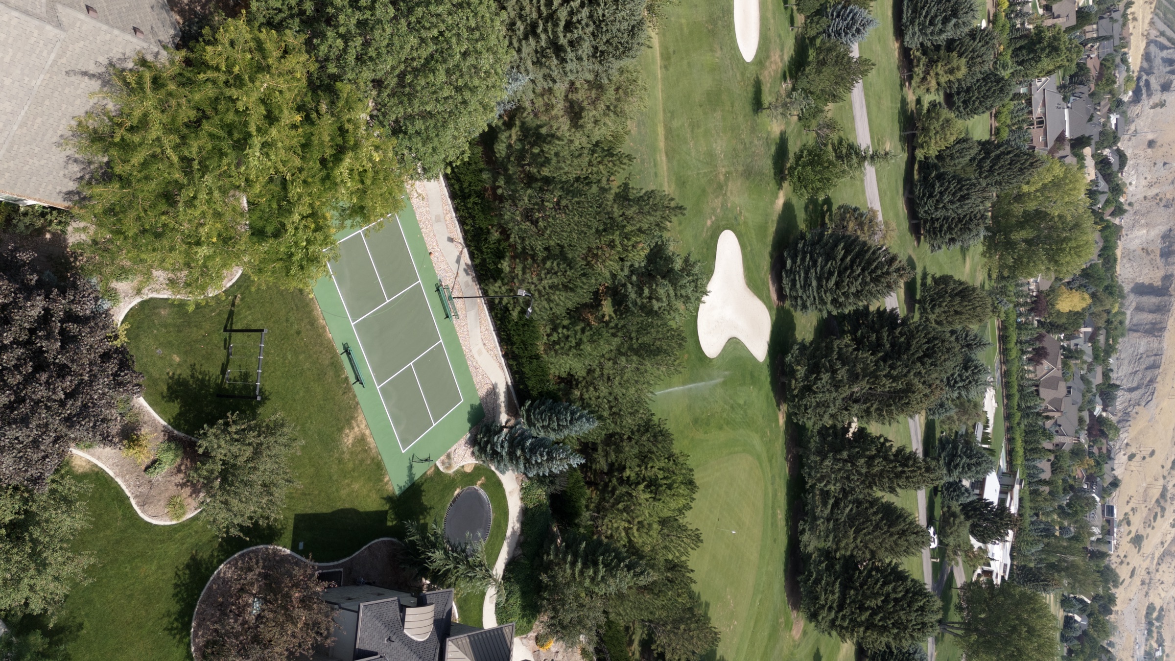 Tennis court · precision lines